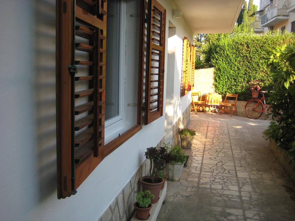 Apartment Bosiljak 耶尔萨 客房 照片